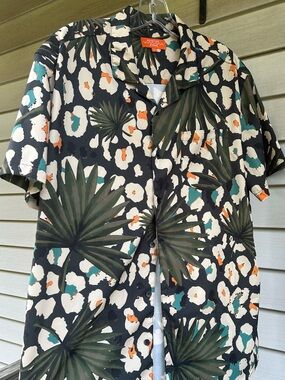 Negative Space Tropical Vacation Party Contemporary Palm Leaf Bold Men’s Shirt L
